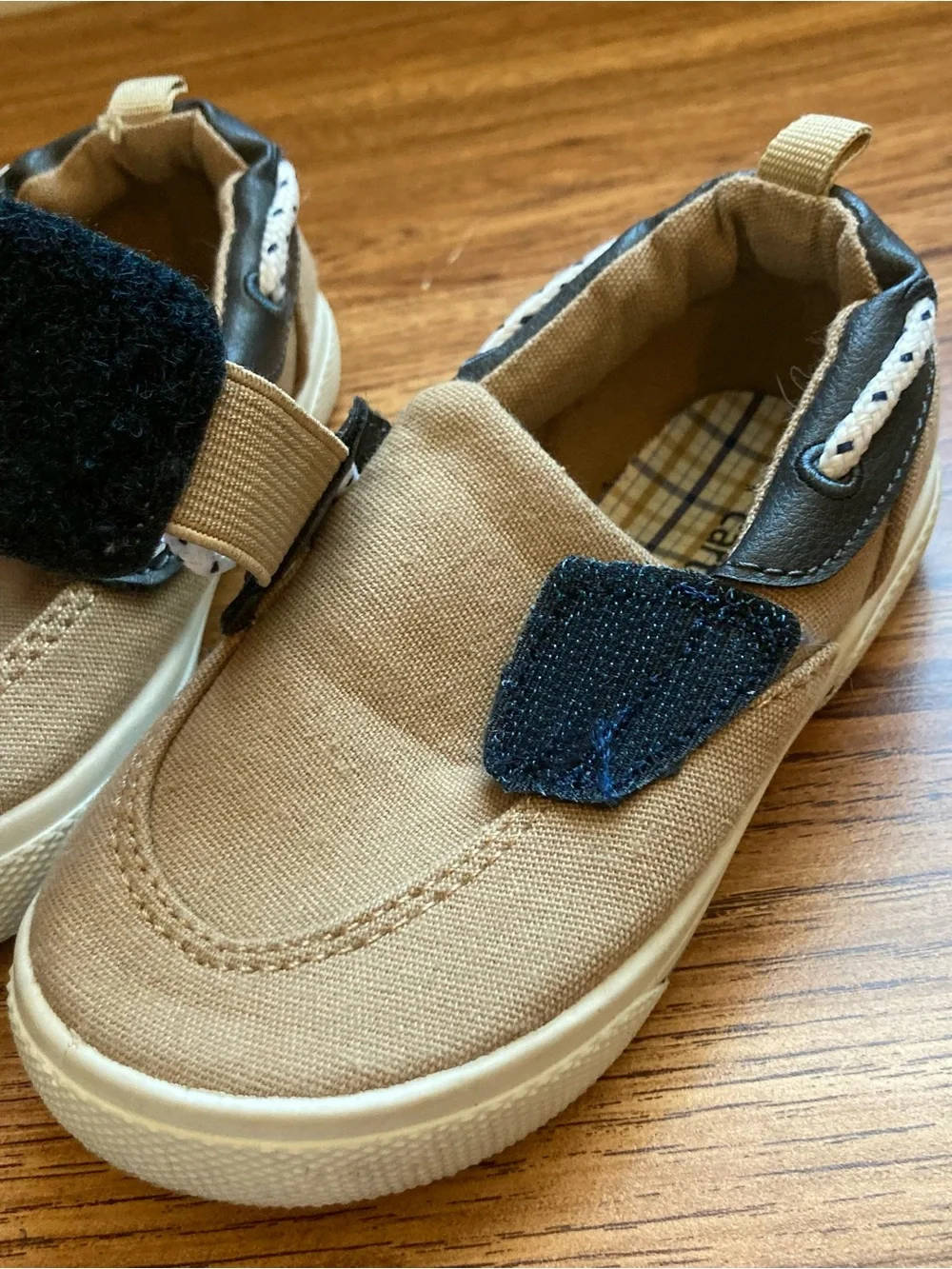 5/$15 Carter’s Tan & Navy Boat Shoes 7